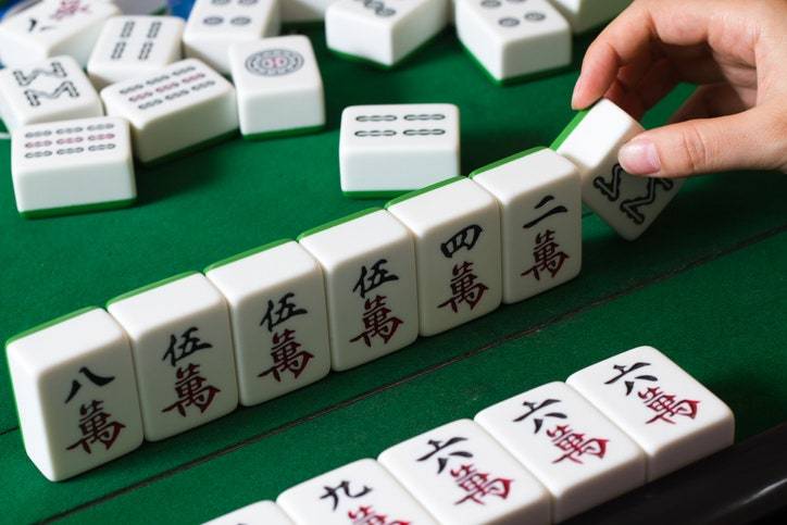 Mahjong-table2.jpg