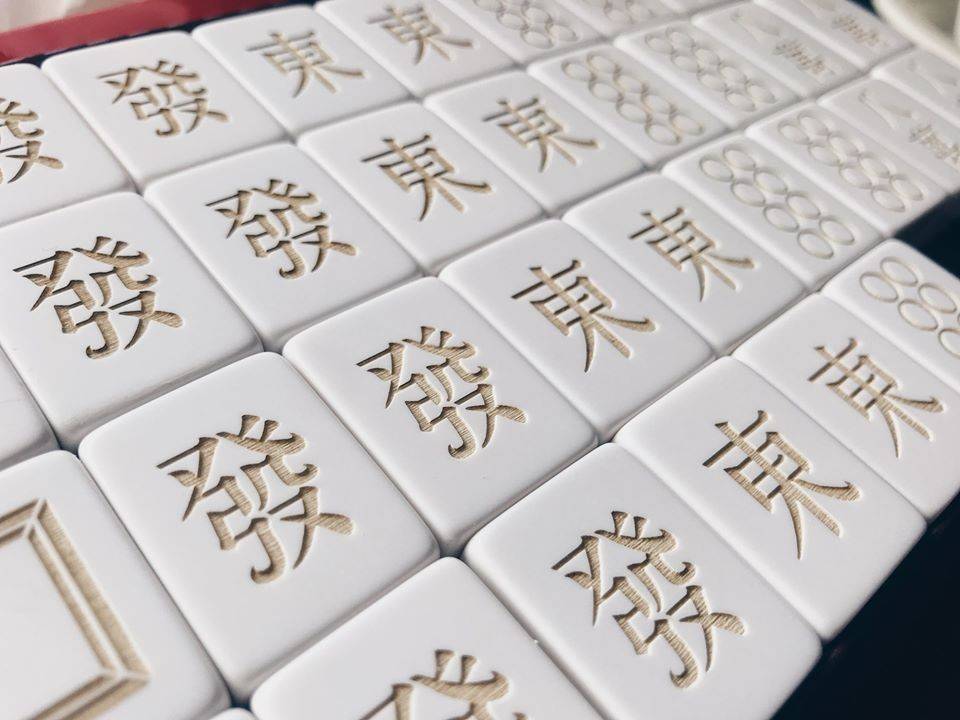 play948-博彩資訊-台灣品牌馬丘MACHILL推出全白色歐風麻將～牌桌上也很有儀式感！ 博彩資訊 第6张