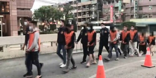 警方搗破以麥男為首詐騙集團，逮獲麥男等8人移送法辦。