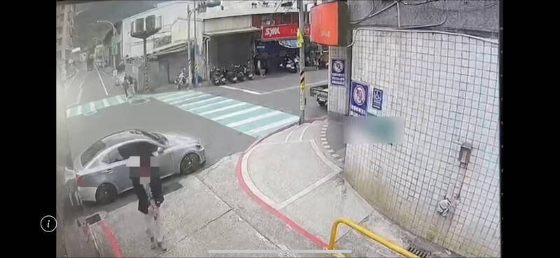 通博娛樂城-通博-博彩資訊-八里槍擊案41歲主嫌一身黃 變裝反被警掌握