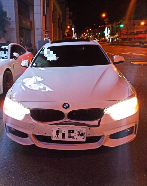 中警攔查違停BMW1