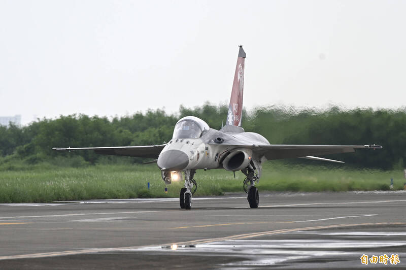 通博-線上娛樂-【軍武新聞】幻象戰機飛官死裡逃生 馬丁貝克彈射椅挽救7730位飛官性命